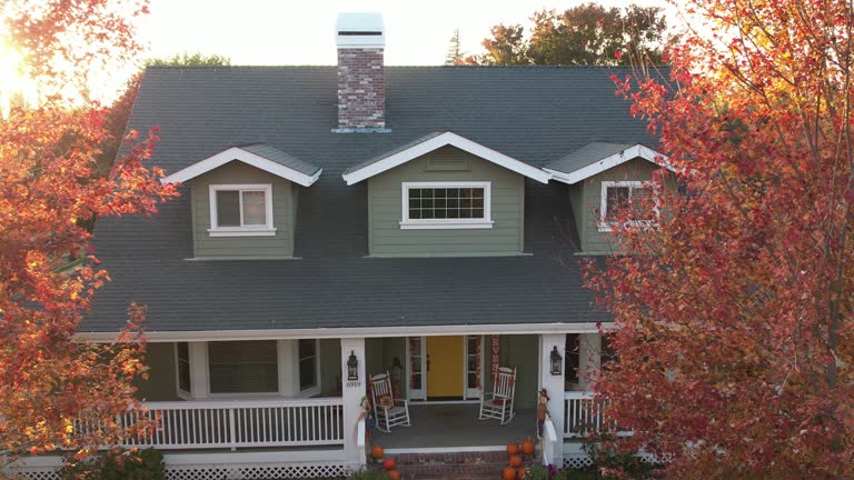 Best Emergency Roof Repair Services  in Hildebran, NC